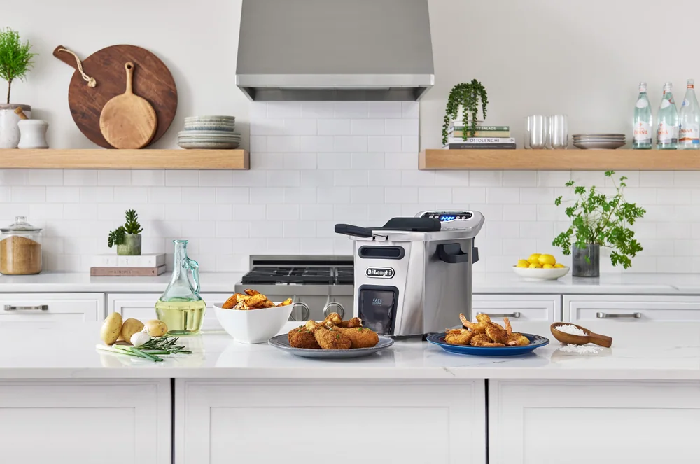 De'Longhi Livenza Deep Fryer (D44528DZ)